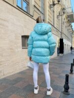 Пуховик жіночий блакитний короткий з капюшоном 00303