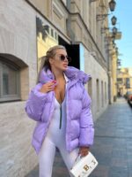 Пуховик жіночий бузковий короткий з капюшоном 00305