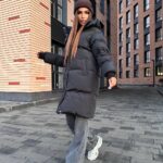 Пуховик жіночий чорний довгий 100см 00404