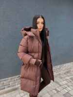 Пуховик жіночий коричневий довгий 100см 00412