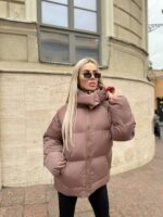 Пуховик жіночий мокко короткий з капюшоном 00309