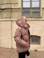 Пуховик жіночий мокко короткий з капюшоном 00309