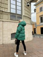 Пуховик жіночий зелений короткий з капюшоном 00308