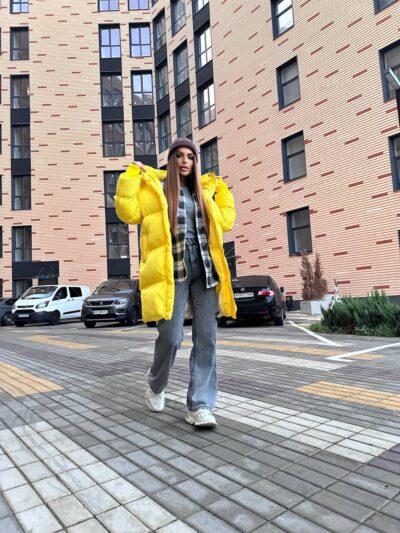 Пуховик жіночий жовтий довгий 100см 00408