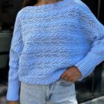 Светр в’язаний жіночий короткий блакитний 00345