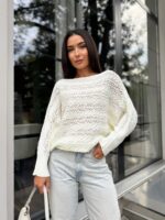 Светр в’язаний жіночий короткий молочний 00346
