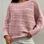 Светр в’язаний жіночий короткий пудровий 00347