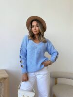 Светр жіночий з прорізами блакитний 00335
