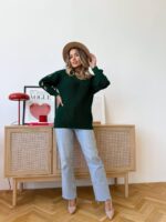 Светр жіночий з прорізами смарагдовий 00331