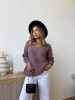 Светр жіночий з прорізами темна пудра 00333