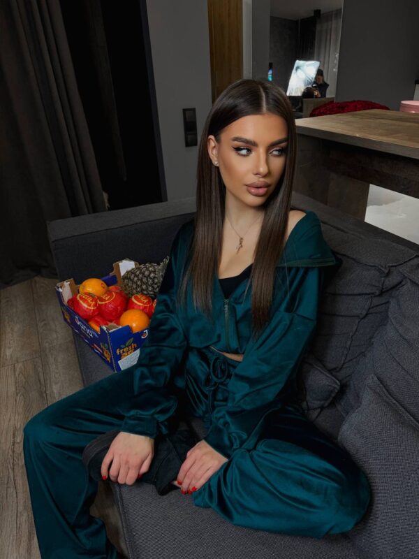 Велюровий костюм жіночий смарагдовий 00383