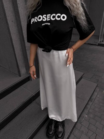 Жіноча сатинова спідниця молочна довга 00391