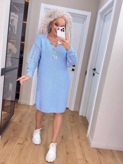 Жіноча в’язана сукня з ажурними рукавами блакитний 00399