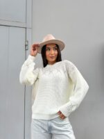 Жіночий в’язаний светр з низьким горлом молоко 00376