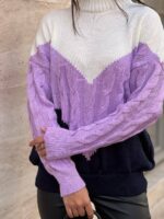 Жіночий в’язаний светр з низьким горлом молоко-бузок-синій 00395