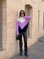 Жіночий в’язаний светр з низьким горлом молоко-бузок-синій 00395