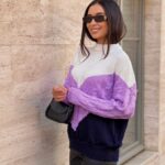 Жіночий в’язаний светр з низьким горлом молоко-бузок-синій 00395