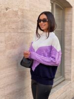 Жіночий в’язаний светр з низьким горлом молоко-бузок-синій 00395