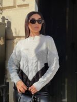 Жіночий в’язаний светр з низьким горлом молоко-сірий-чорний 00397