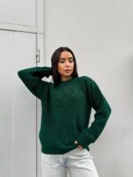 Жіночий в’язаний светр з низьким горлом смарагд 00378