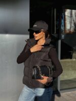 Жилетка жіноча чорна коротка 00380