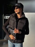 Жилетка жіноча чорна коротка 00380