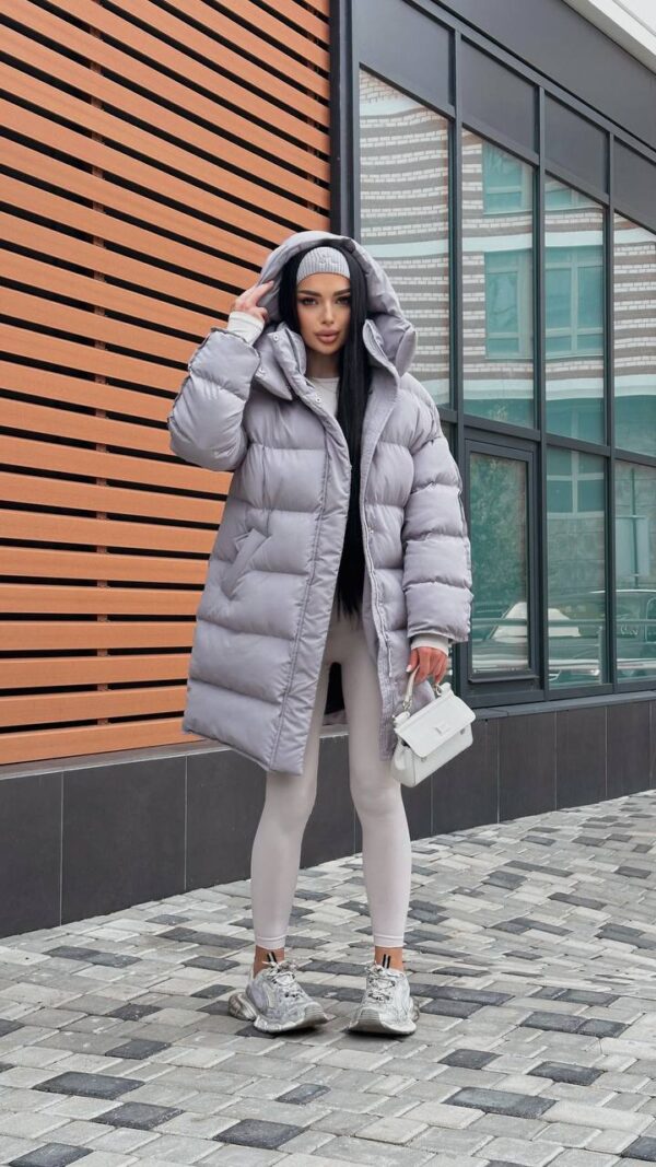 puhovyk-zhinochyj-oversajz-sirogo-koloru-00430-vf-m511-gray-2 Пуховик жіночий оверсайз сірого кольору 00430
