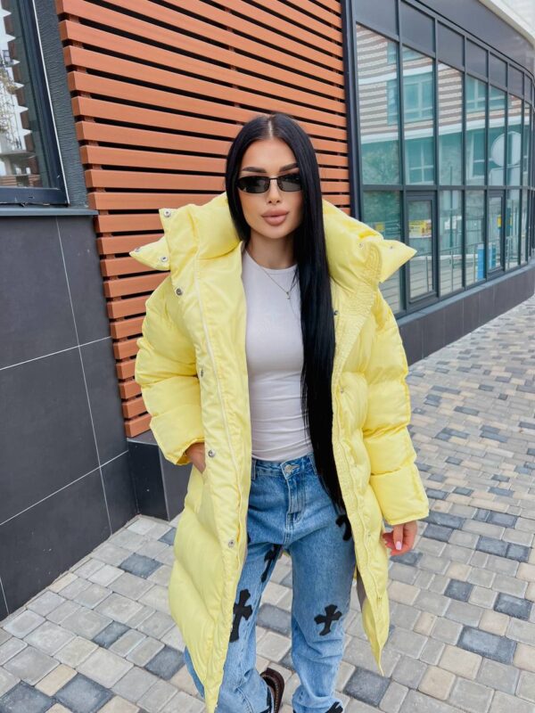 puhovyk-zhinochyj-oversajz-zhovtogo-koloru-00432-vf-m511-yellow-6 Пуховик жіночий оверсайз жовтого кольору 00432