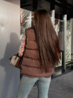 Жилетка жіноча коричнева коротка 00416