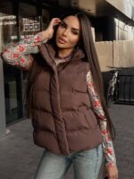 Жилетка жіноча коричнева коротка 00416