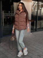 Жилетка жіноча коричнева коротка 00416