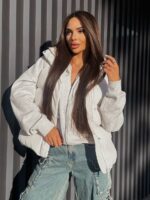 Жилетка жіноча молочна коротка 00417