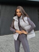 Жилетка жіноча сіра коротка 00415