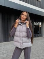 Жилетка жіноча сіра коротка 00415