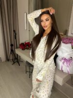 Жіноча піжама з сорочкою та штанами в квітку жовтого кольору 00441