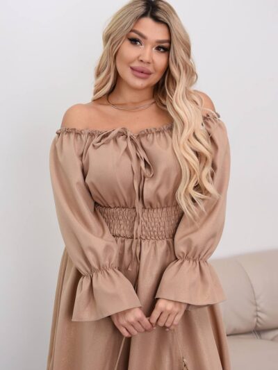 Жіноча сукня з регулюванням на грудях бежевого кольору 00458