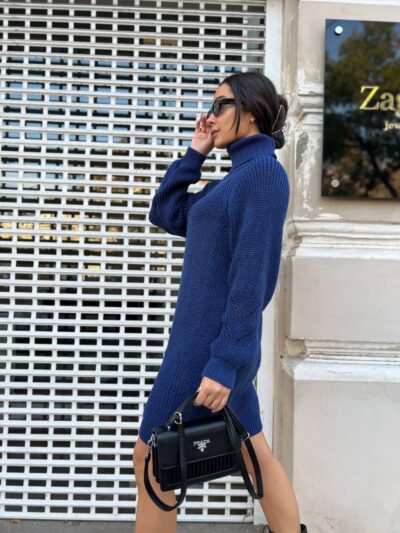 Жіноча в'язана сукня з горлом джинсового кольору 00445