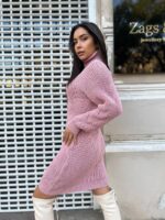 Жіноча в'язана сукня з горлом пудрового кольору 00446