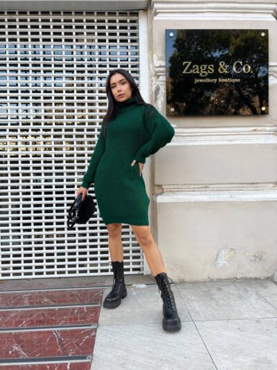 Жіноча в'язана сукня з горлом смарагдового кольору 00447