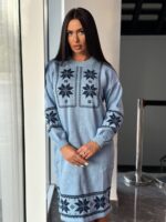 Жіноча в’язана сукня з етнічним малюнком блакитного кольору 00470