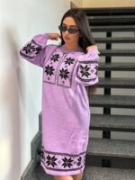 Жіноча в’язана сукня з етнічним малюнком бузкового кольору 00469