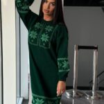 Жіноча в’язана сукня з етнічним малюнком смарагдового кольору 00473