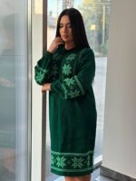 Жіноча в’язана сукня з етнічним малюнком смарагдового кольору 00473