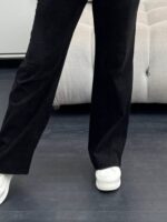 Жіночі вельветові штани чорного кольору 00495