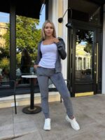 Жіночій спортивний костюм на блискавці графітового кольору 00512