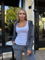 Жіночій спортивний костюм на блискавці графітового кольору 00512