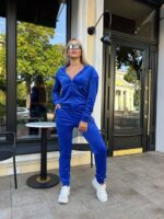 Жіночій спортивний костюм на блискавці кольору електрик 00516