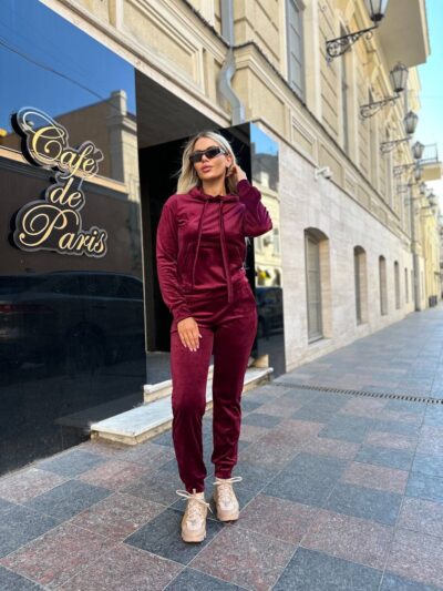 Жіночій спортивний велюровий костюм бордового кольору 00510