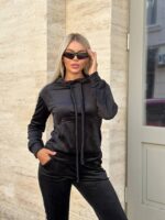 Жіночій спортивний велюровий костюм чорного кольору 00508