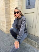 Жіночій спортивний велюровий костюм графітового кольору 00509